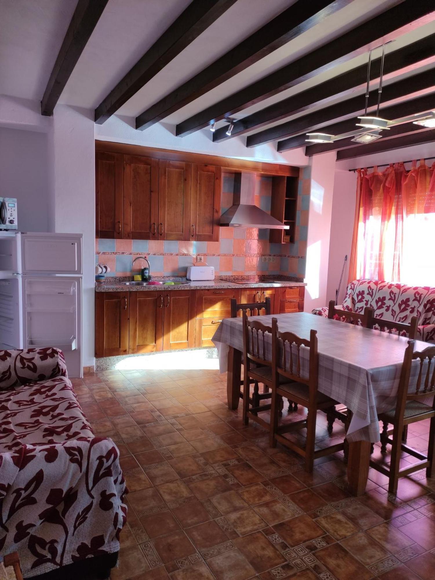 Holiday home Viviendasfuentezuelas Laroles